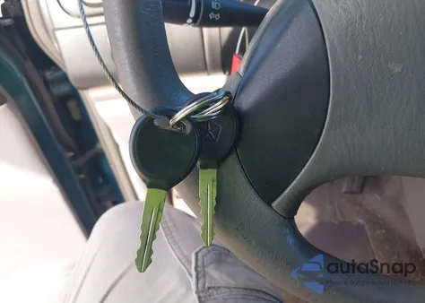 2000 Dodge Caravan z USA, uszkodzony, nr VIN 2B4FP25B2YR687993